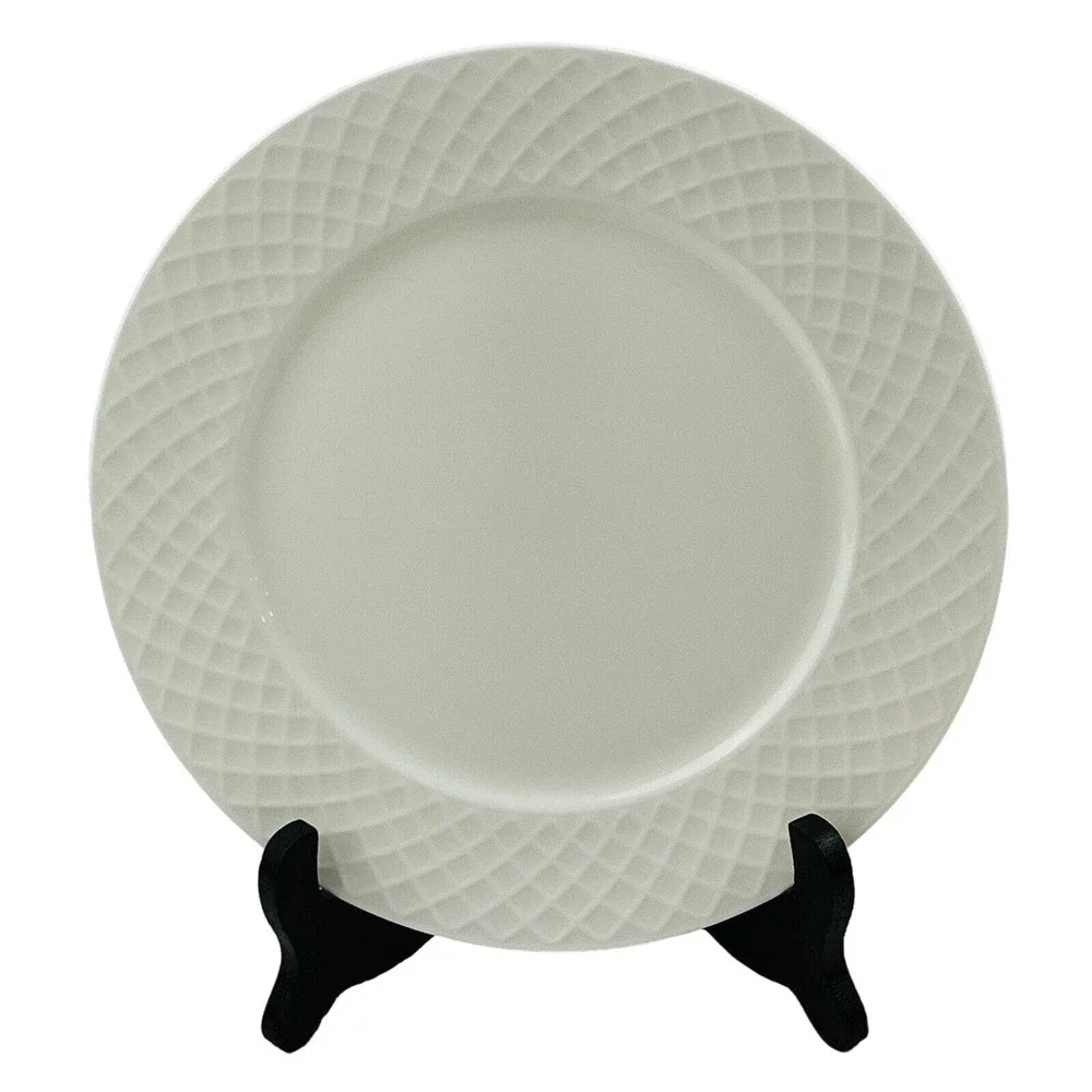 Mikasa‎ Trellis White Salad Plate 9